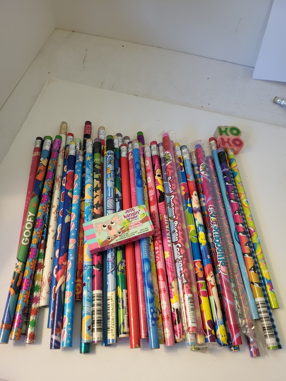 Nostalgic Lot//75 1990s/Y2K Novelty Pencils Unsharpened